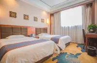 Langshen Hotel (Xichang Torch Square Haihe Sky Street)