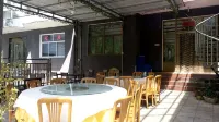 Wuyue Jiayuan Farmhouse