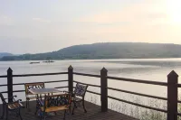 Tianquan Resort - غرفة مطلة على الجبل
