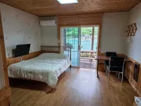 Yeosu Geumodo Badaae Pension - 膳食民宿