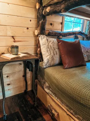 The Cabins at Bent Pine Ranch ~ Cabin #4