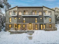 Mont Blanc Chalet âMount Buller Chalet Walk to Lifts. Sleeps 12 Hotels near Grimus