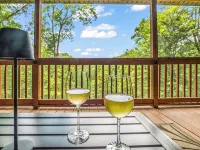 Lake Lure Mountain Cabin with Screened Porch & Hot Tub - 4-Star