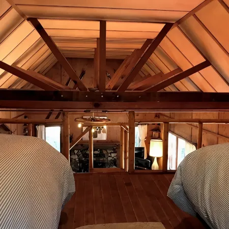 Unplugged Rustic Cabin in the Woods