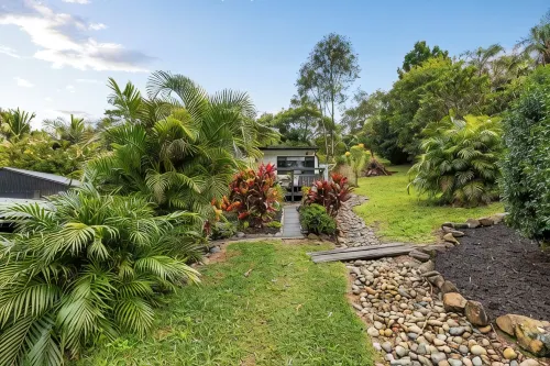 Emerald Beach Eucalyptus Cottage