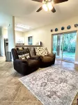Pet Friendly, 3-bedroom house with AC, WiFi in welcoming Palm Coast - 2 stjerner