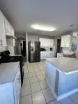 Spacious 4-bedroom house in charming Round Rock with WiFi, AC