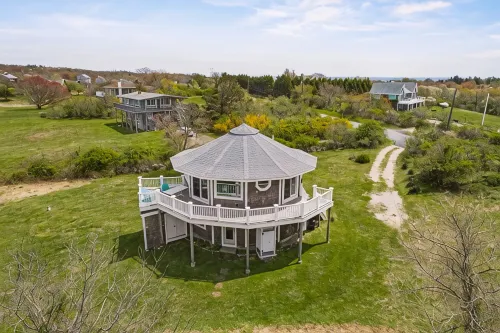 Block Island - 4 Bedroom Home on West Beach Road w/ Panoramic Ocean Views + AC!