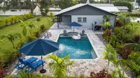 Inspiration House-One Acre Pool Home in the Heart of Pinellas! - Pools