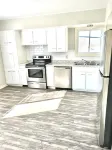 4 Bed 3 bath clean , spacious all brick home , welcome families and work groups