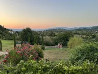 TUSCANY DETACHED HOUSE INCREDIBLE PANORAMA, LARGE GARDEN 5 MIN FROM AREZZO