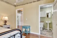 Cozy Waterfront Home Near Holden Beach! Dock for Boat with Dock for Fishing 2Br - 3-Star