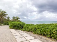 Rum& Little Barron Villa: Your North Side Haven-Beach, Ocean, Garden Views! Hotel a North Side