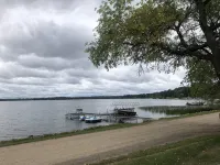 Up North Retreat on Lake Waukenabo - Hytter