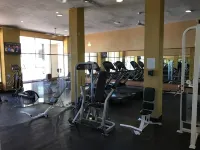 FULLY BEACHFRONT CONDO WITH AMAZING OCEAN VIEWS - Gym