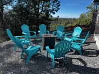Luxury 6-bedroom home with View, Arcade Table, Fire table, Jet tubs, Deck, Wi-Fi