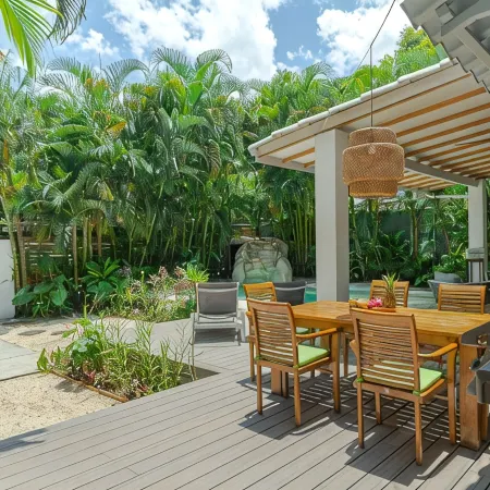 Peace Villa - WALK TO THE BEACH