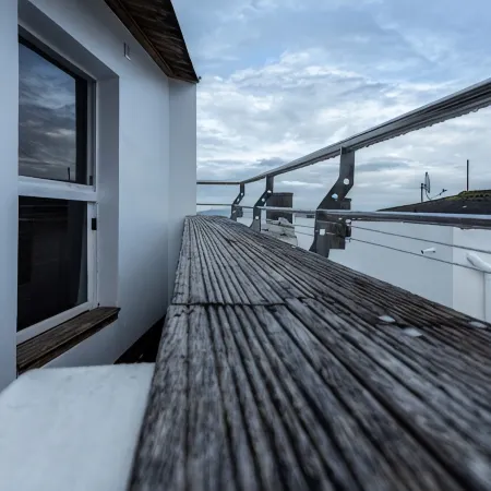 Penthouse with terrace and sea views.