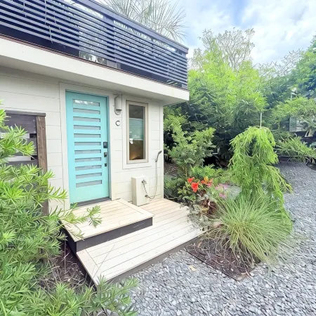 Cozy & Charming Studio Apartment on Folly Beach