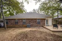 Spacious Brick House 3BR 2BA A+