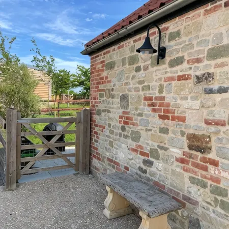 Stunning 2 Bed High Spec Country Cottage - v quiet