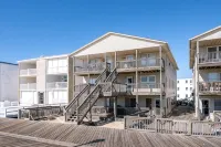 3 Bed/2 Bath Boardwalk Oceanfront at Ocean Beach - 4-Star