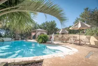 Romantic Getaway Cottage with Hot Tub and Resort Amenities - Pools