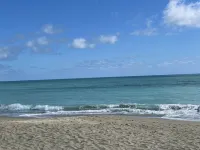 Modern Beach Condo at Peaceful Hutchinson Island