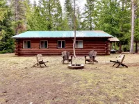 Rustic log cabin Hotels in Boundary County