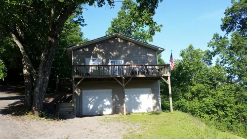 Enjoy, Beautiful, up close & personal mountain views ,1 mile from Lake Chatuge - Wifi