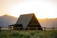 Luxury 3-bdr A-Frame on 35 acres with Mountain Views, Westcliffe, CO - Homestays