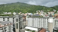Chateau du Village Patong - Mountain view
