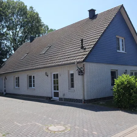 Luxurious FH near the dike, sauna, fireplace, garden, beach chair (8 adults & baby)