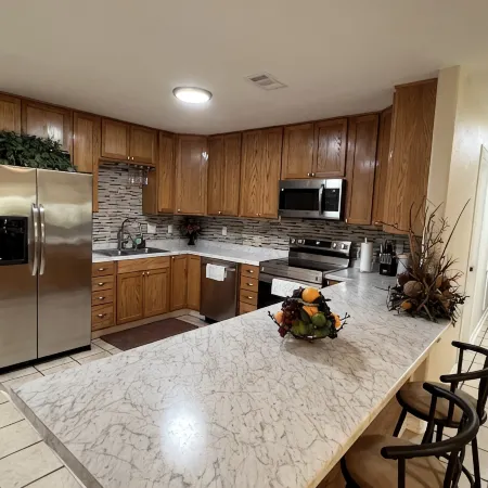 Modern Updated Family HOME
