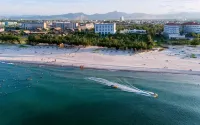 Celina Peninsula Resort - Beach