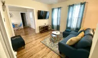 Cozy, 2 BR APt in Worcester Close to Downtown, Palladium, DCU center, Polar Park