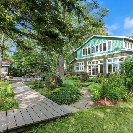 LUXURY Lakefront Property on Private Beach with Stunning Lake Views and Sunsets