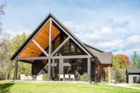 Crystal Mountain Retreat: Private Betsie Riverfront & Recreational Trail Access - 4-Star