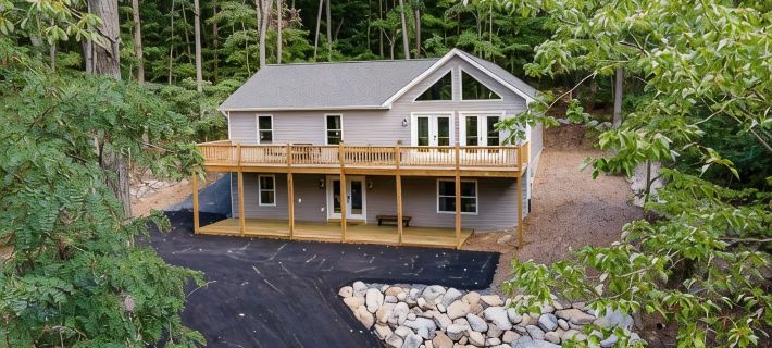 Stunning Luxury Home: Majestic Massanutten Views with New Hot Tub Hotels in Massanutten