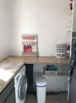 Lovely, well-equipped studio with free parking in the back street - Wifi