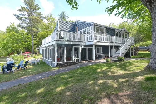 Blue Breeze - Private lakefront w/ Hot Tub