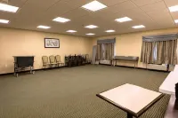 Rivers  Inn & Suites - 2-Star
