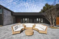 4-bedroom house- Black Sheep Hideaway: Modern Countryside Serenity - Boutique