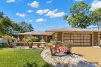 3BR Roman Oasis: Caesar's Place + Heated Pool
