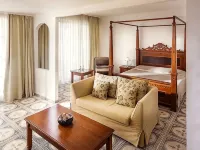 The Cliff Beach & Spa Hotel Hôtels à : Obzor