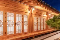 Gyeongju Nuribom Hanok Stay - 2-Star