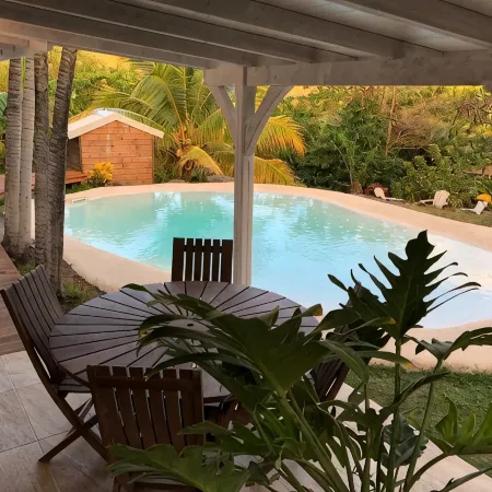 Villa (Low) Air-Conditioned Private Lagoon Pool and Garden Beach 15 Minutes Walk