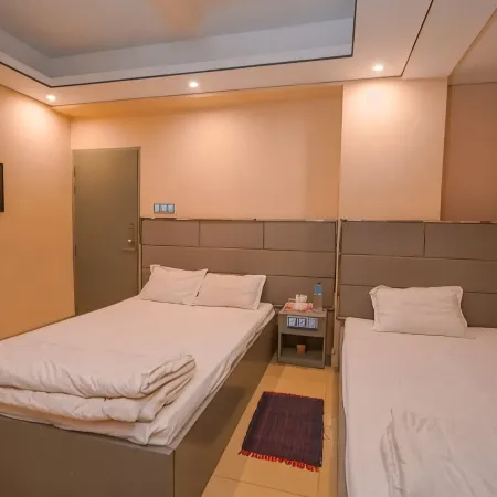 Hotel Grand Usman