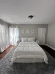 Charming 2bedroom Apt walking distance to Downtown Rahway & Train Station to NYC - Wifi