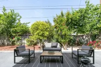 @ Marbella Lane - 3BR Designer Near Valley Fair - Homestays